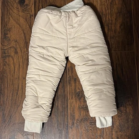 Winter coat for toddler - Picture 6 of 7